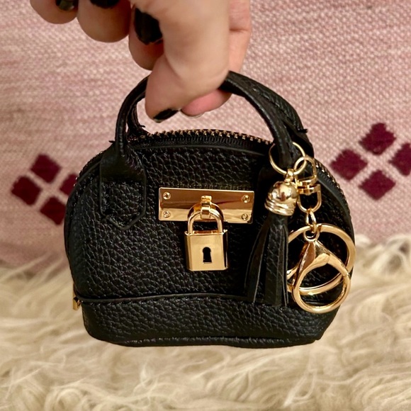 NEW Mini Purse Bag Charm Keychain Micro Pouch Bag Cles Compact Mini Wallet Black - Picture 1 of 11